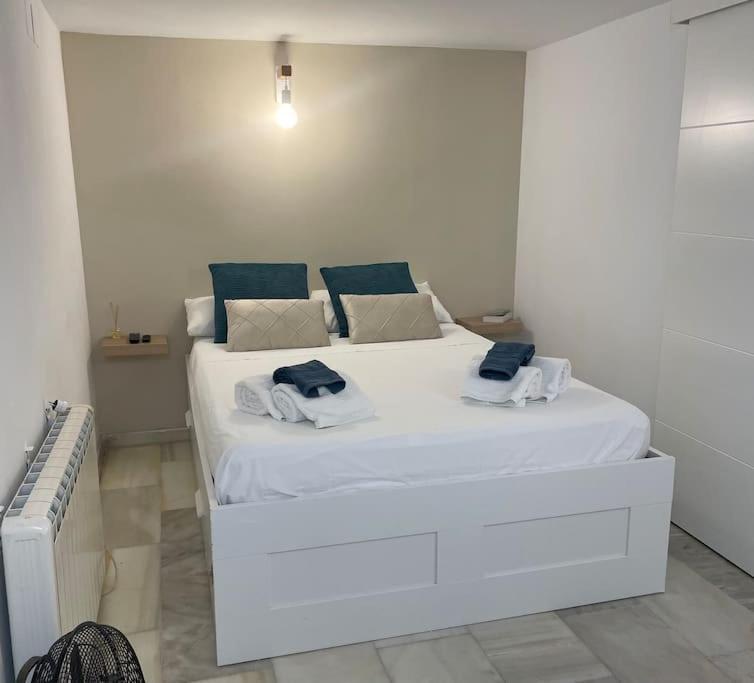 Arriaga Bajo- Precioso Duplex. Parking Gratuito Apartment Мадрид Екстериор снимка